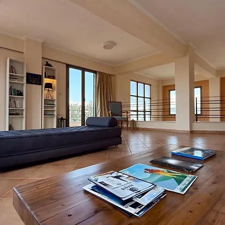 Villa Ventana *